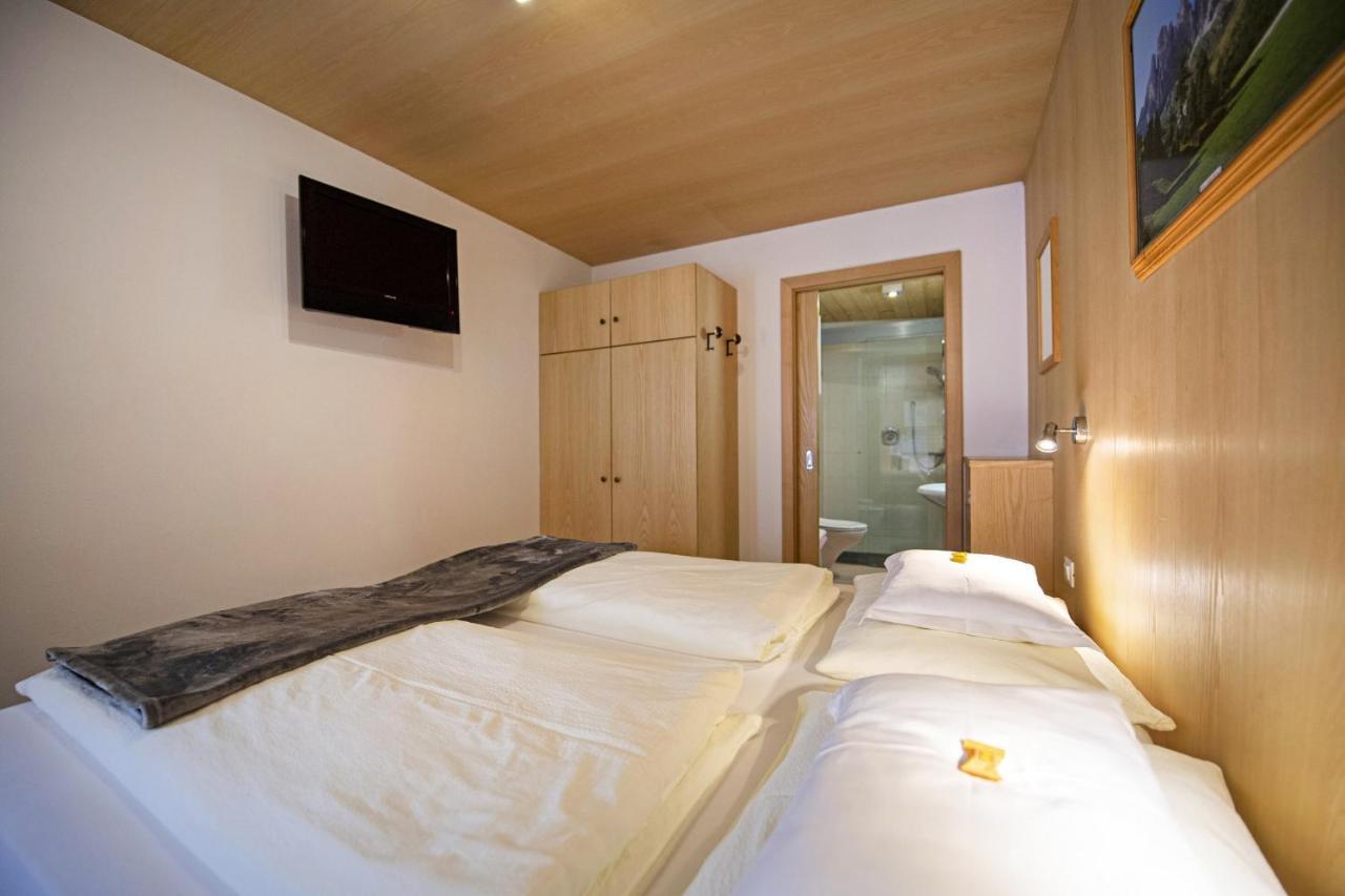 Apartments Miara Santa Cristina Val Gardena Екстер'єр фото
