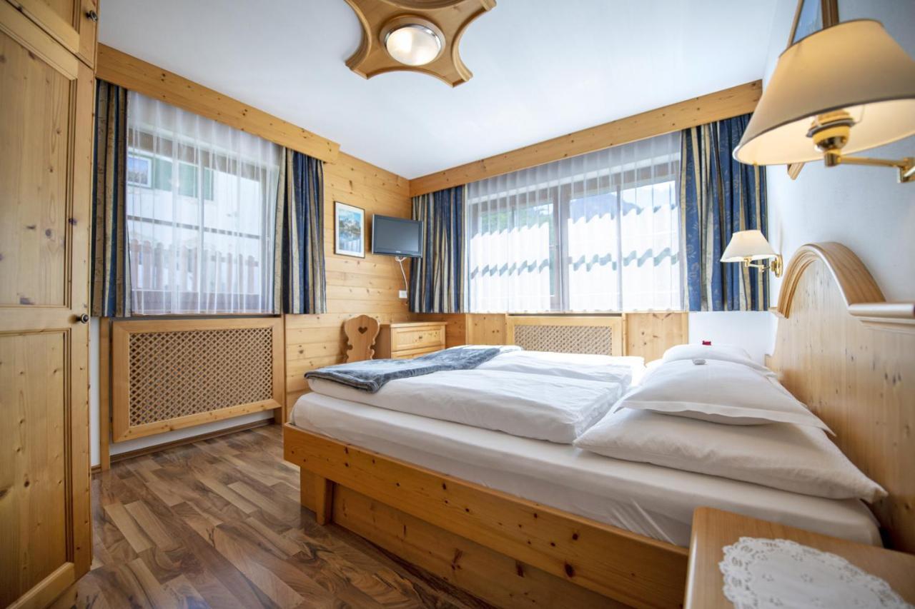 Apartments Miara Santa Cristina Val Gardena Екстер'єр фото