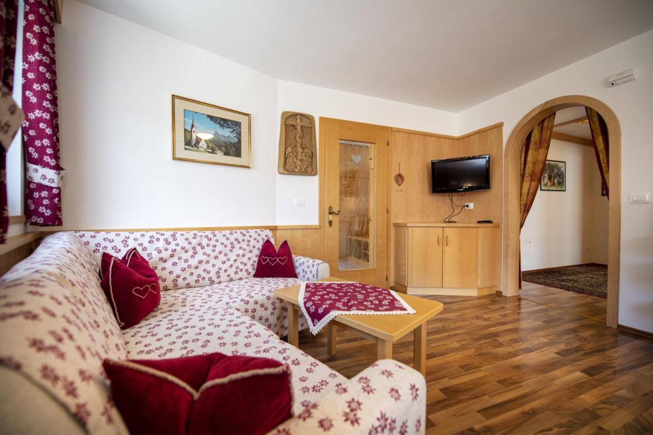 Apartments Miara Santa Cristina Val Gardena Екстер'єр фото
