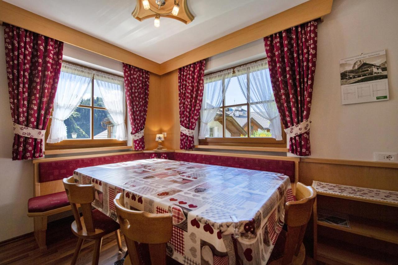 Apartments Miara Santa Cristina Val Gardena Екстер'єр фото